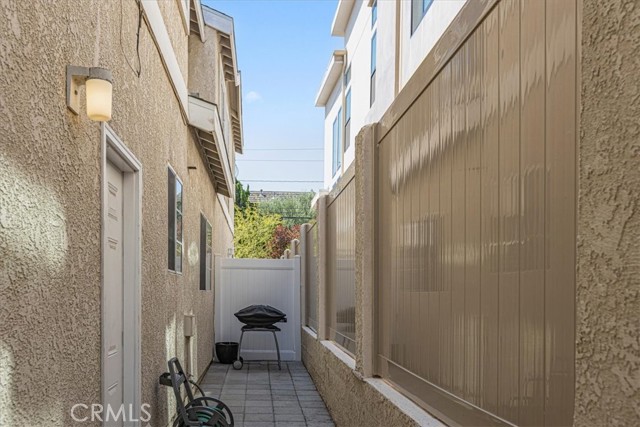 2307 Mathews Avenue, Redondo Beach, California 90278, 3 Bedrooms Bedrooms, ,2 BathroomsBathrooms,Residential,Sold,Mathews,SB21168858