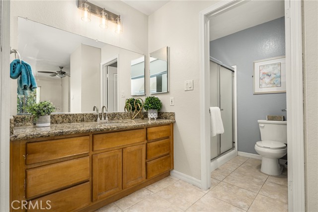 Detail Gallery Image 21 of 38 For 1345 Cabrillo Park Dr #L06,  Santa Ana,  CA 92701 - 2 Beds | 2 Baths