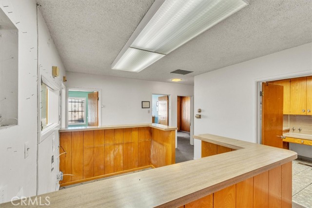  Commercial for Sale in Encino, California