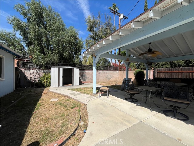 Detail Gallery Image 12 of 13 For 23837 Welby, West Hills,  CA 91307 - 4 Beds | 3 Baths