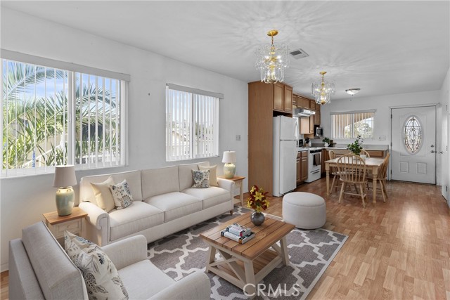 Detail Gallery Image 15 of 51 For 431 Cuyamaca Ave, San Diego,  CA 92113 - 6 Beds | 4 Baths