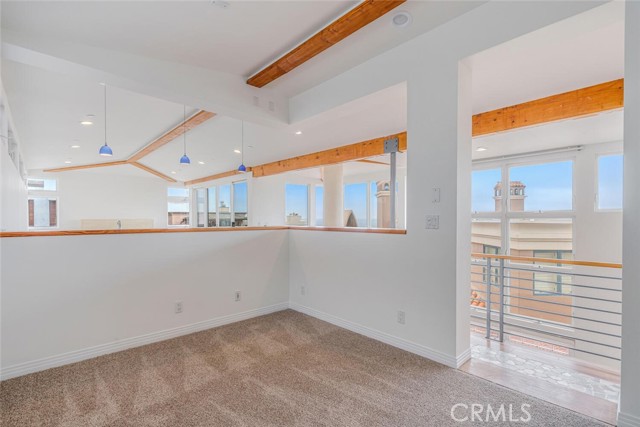 221 17th, Manhattan Beach, California 90266, 5 Bedrooms Bedrooms, ,6 BathroomsBathrooms,Residential,For Sale,17th,SR26091960