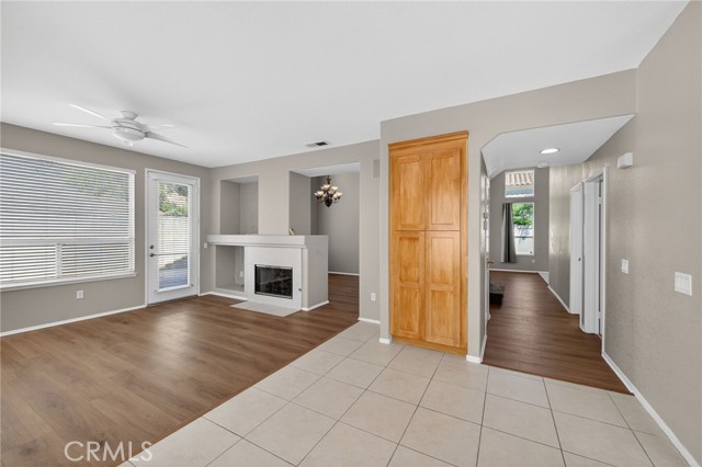 Detail Gallery Image 28 of 58 For 1937 Madera Cir, Corona,  CA 92879 - 4 Beds | 3 Baths