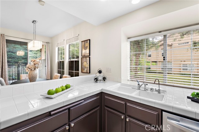 Detail Gallery Image 13 of 26 For 92 Waxwing Ln, Aliso Viejo,  CA 92656 - 2 Beds | 2/1 Baths