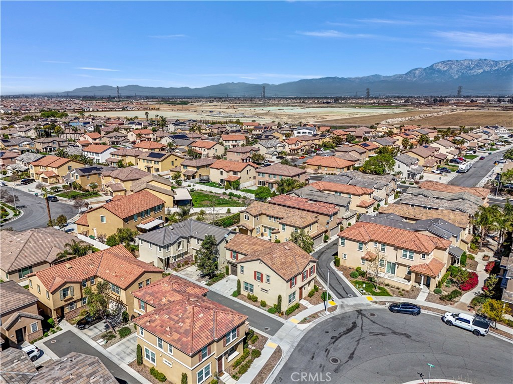 MLS #OC25151215 img 31