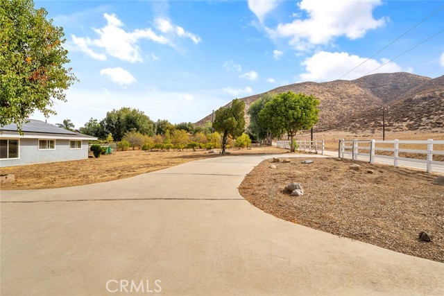 Detail Gallery Image 33 of 74 For 28736 Warren Rd, Hemet,  CA 92545 - 4 Beds | 3/1 Baths