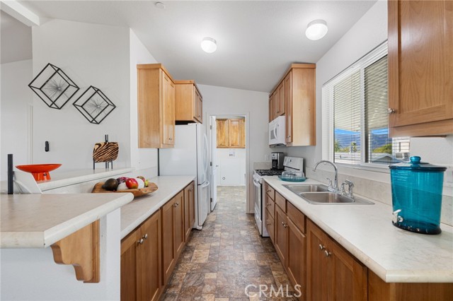 Detail Gallery Image 10 of 16 For 53651 Us Hwy 371 #34,  Anza,  CA 92539 - 3 Beds | 2 Baths