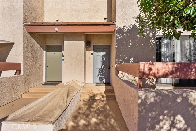 Detail Gallery Image 43 of 52 For 21054 Parthenia #11,  Canoga Park,  CA 91304 - 3 Beds | 3 Baths