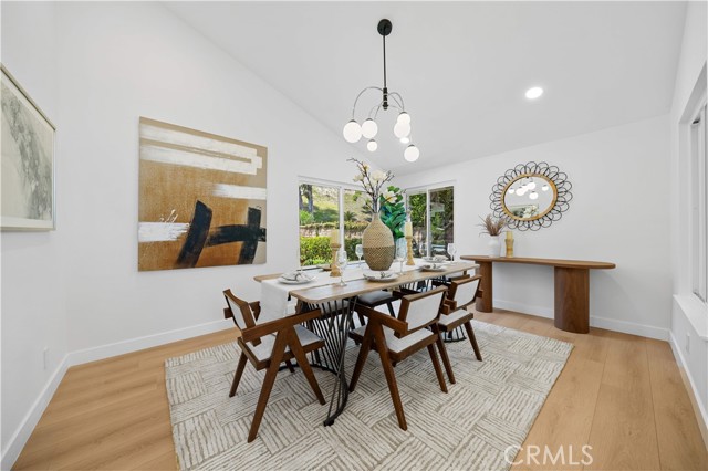 21721 Rushford Drive, Lake Forest CA: https://media.crmls.org/medias/3fb50492-b040-486d-9c6b-891118d4ca15.jpg