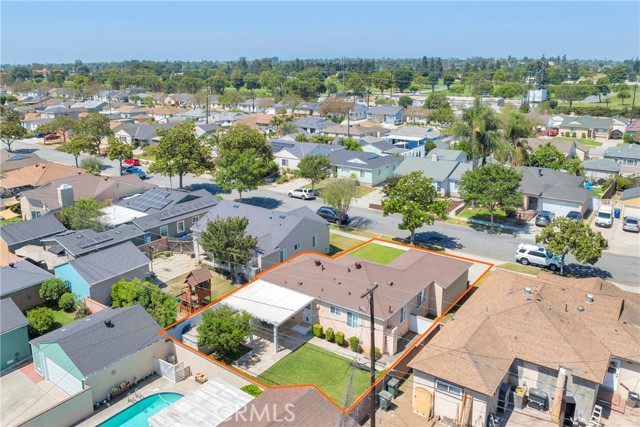 4736 Vangold Avenue, Lakewood CA: https://media.crmls.org/medias/3fb57efc-7b7e-4550-8bfa-ebf458698aa1.jpg