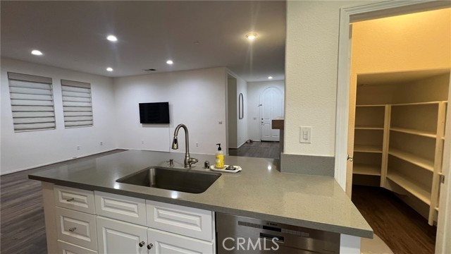 26330 Long Street, Loma Linda CA: https://media.crmls.org/medias/3fb5cde6-34f5-435a-9f92-b1258a8a4b65.jpg