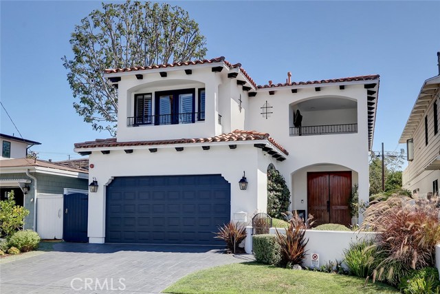 2304 Elm Avenue, Manhattan Beach, California 90266, 5 Bedrooms Bedrooms, ,4 BathroomsBathrooms,Residential,Sold,Elm,SB21197598