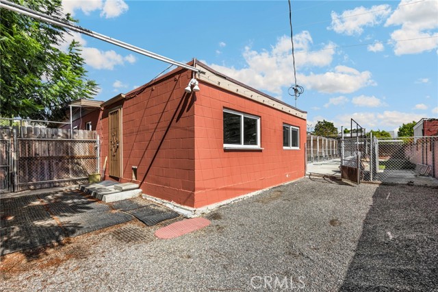 Image 9 of 40 For 4302 Eureka Avenue