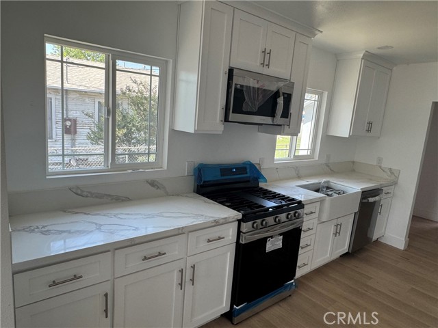 Detail Gallery Image 13 of 23 For 1278 Perris St, San Bernardino,  CA 92411 - 4 Beds | 2 Baths