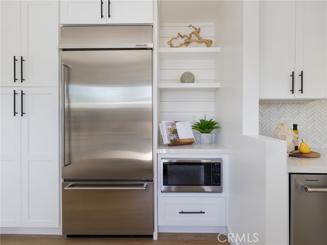 2709 182nd Place, Redondo Beach, California 90278, 3 Bedrooms Bedrooms, ,1 BathroomBathrooms,Residential,Sold,182nd,SB21201160