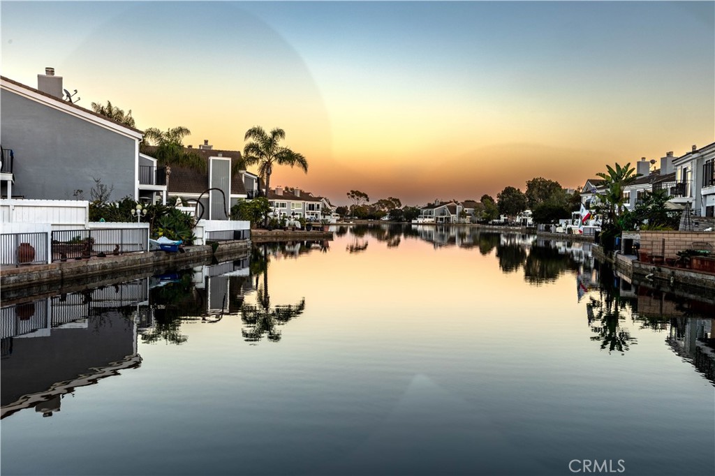 MLS #OC25254290 image #31