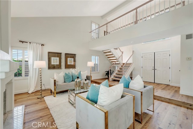 Detail Gallery Image 7 of 45 For 25511 Alisal Ave, Laguna Hills,  CA 92653 - 4 Beds | 2/1 Baths