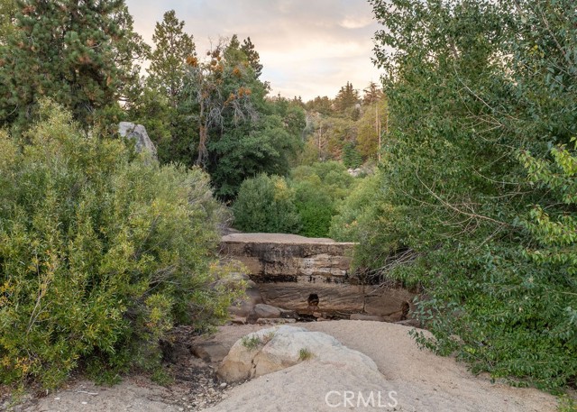 Detail Gallery Image 13 of 32 For 10 Sierra View Dr, Arrowbear,  CA 92382 - – Beds | – Baths