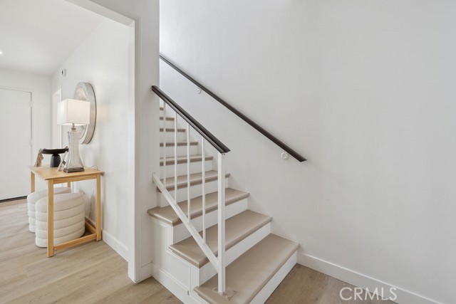 6101 Fulton Avenue, Van Nuys CA: https://media.crmls.org/medias/3fb8d101-9e7e-4ee1-8e9e-7e227d40b980.jpg