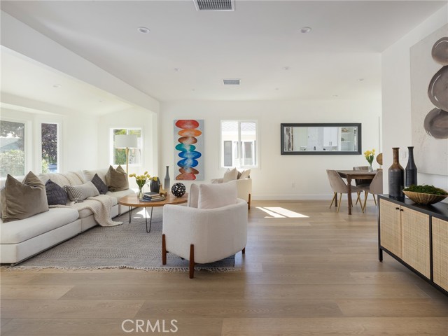 2709 182nd Place, Redondo Beach, California 90278, 3 Bedrooms Bedrooms, ,1 BathroomBathrooms,Residential,Sold,182nd,SB21201160