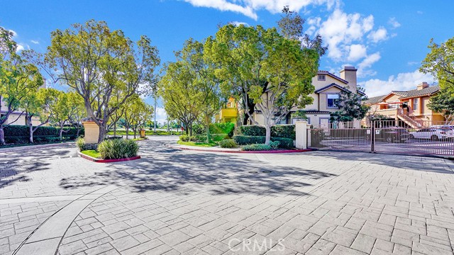 Detail Gallery Image 30 of 31 For 19431 57d Rue De Valore, Lake Forest,  CA 92610 - 2 Beds | 2 Baths