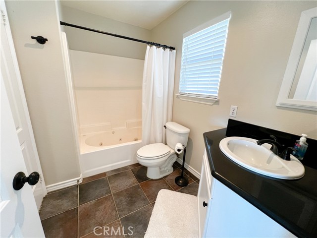 Detail Gallery Image 39 of 54 For 41559 Floyd Ct, Temecula,  CA 92592 - 3 Beds | 3/1 Baths