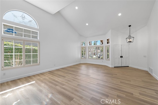 Detail Gallery Image 6 of 46 For 20952 Morningside Dr, Rancho Santa Margarita,  CA 92679 - 3 Beds | 2 Baths