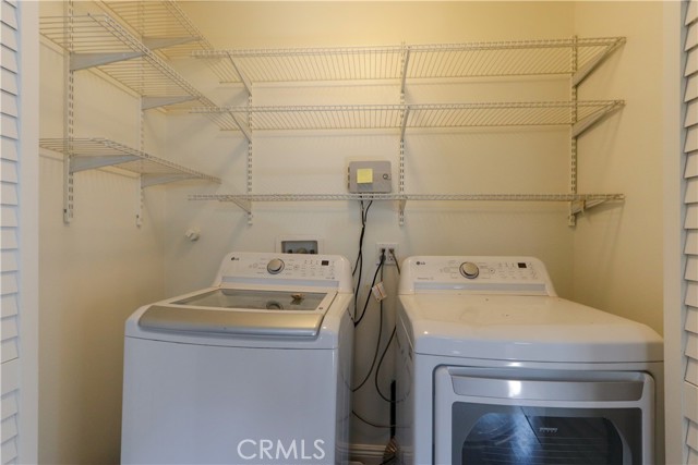 Detail Gallery Image 12 of 31 For 10556 Haledon, Downey,  CA 90241 - 3 Beds | 3 Baths