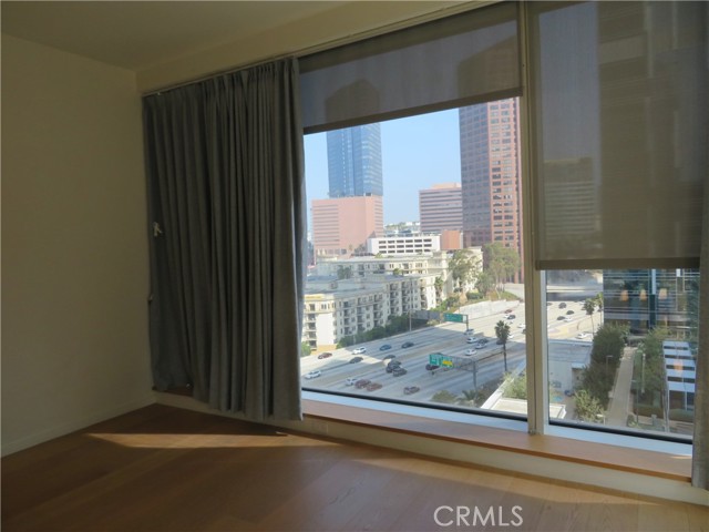 Detail Gallery Image 9 of 14 For 889 Francisco St #1609,  Los Angeles,  CA 90017 - 1 Beds | 2 Baths