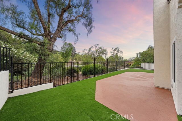 Detail Gallery Image 35 of 38 For 1723 Larkhaven Glen, Escondido,  CA 92026 - 3 Beds | 2 Baths