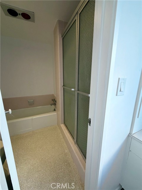 Detail Gallery Image 24 of 29 For 321 Coral Ave, Newport Beach,  CA 92662 - 2 Beds | 3 Baths