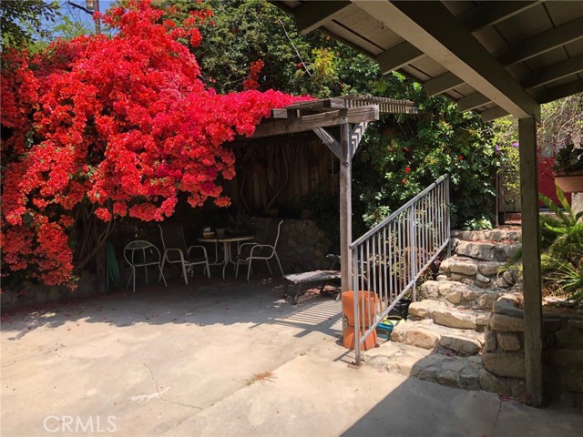 3059 Sycamore Avenue, La Crescenta, California 91214, 2 Bedrooms Bedrooms, ,1 BathroomBathrooms,Residential,For Sale,3059 Sycamore Avenue,CRSR24007917