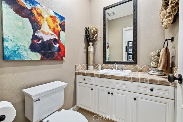 Image 26 of 75 For 2653 Vista Del Sol