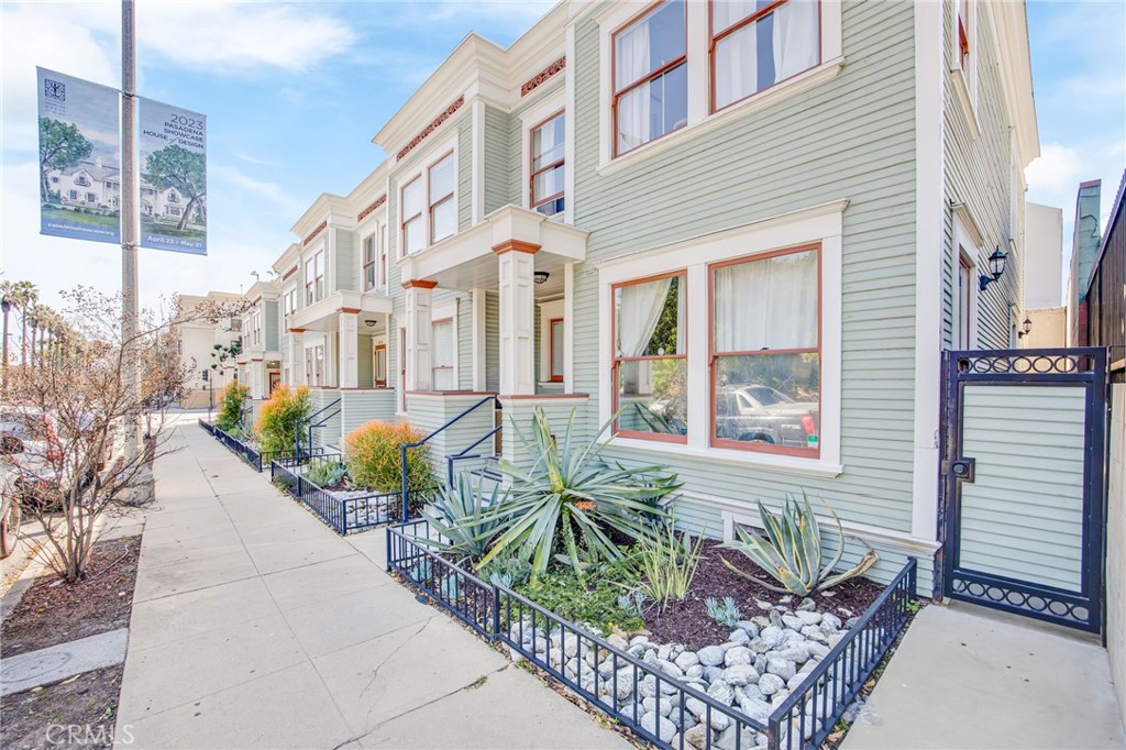 221 N Raymond AvenuePasadena img 1