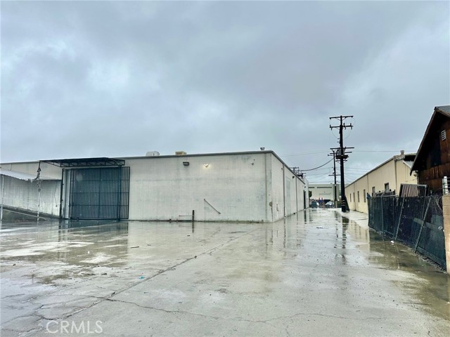 9640 Klingerman Street, South El Monte, California 91733, ,Commercial Lease,For Rent,9640 Klingerman Street,CRWS24210834