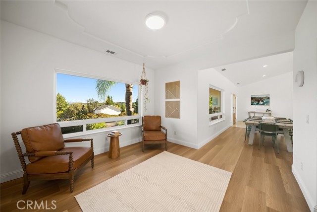 Detail Gallery Image 14 of 59 For 2700 Ardilla Road, Atascadero,  CA 93422 - 4 Beds | 3/1 Baths