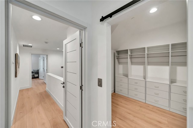 Detail Gallery Image 28 of 42 For 1020 Hilldale, West Hollywood,  CA 90069 - 3 Beds | 3 Baths