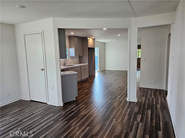 Detail Gallery Image 7 of 15 For 160 S Eucalyptus #111 Ave #111,  Rialto,  CA 92376 - 3 Beds | 2 Baths