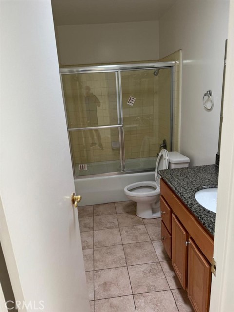 Detail Gallery Image 9 of 13 For 908 21st, Santa Monica,  CA 90403 - 2 Beds | 3 Baths