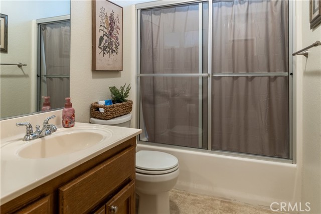 12386 Pawnee Road, Apple Valley CA: https://media.crmls.org/medias/3fc47c95-e5b0-46f9-8451-6943c07ec13a.jpg