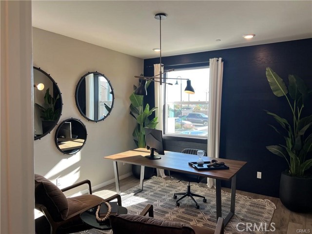 15279 Horizon Street, Fontana CA: https://media.crmls.org/medias/3fc4a193-33f2-4069-ad84-ab5c1974b2b7.jpg