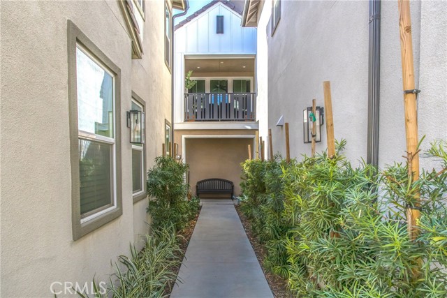 Detail Gallery Image 2 of 25 For 16008 Jamie Ln #5,  Fontana,  CA 92336 - 3 Beds | 2 Baths