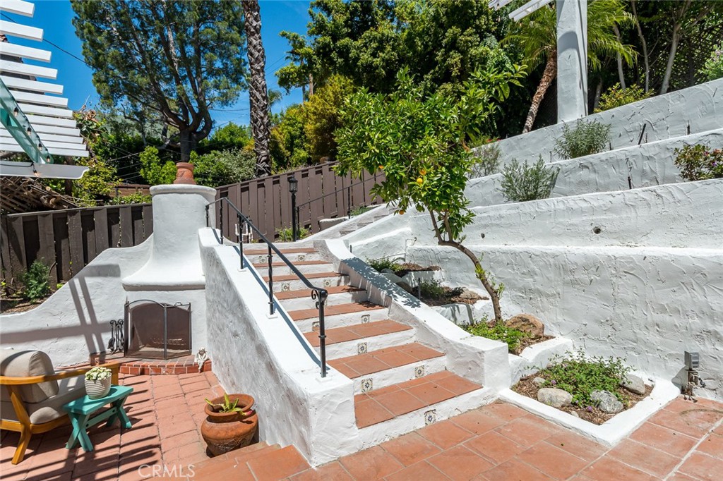 1521 N Columbus Avenue Glendale img 23