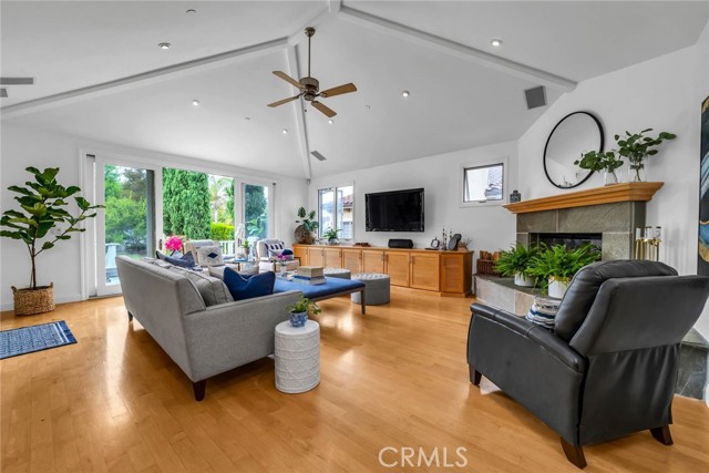 705 Juanita Avenue, Redondo Beach, California 90277, 5 Bedrooms Bedrooms, ,2 BathroomsBathrooms,Residential,Sold,Juanita,SB22157275