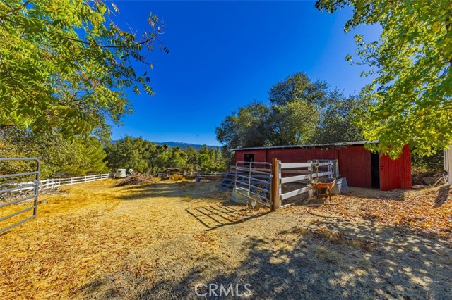 Detail Gallery Image 37 of 73 For 49756 Stillmeadow Ln, Oakhurst,  CA 93644 - 3 Beds | 2 Baths