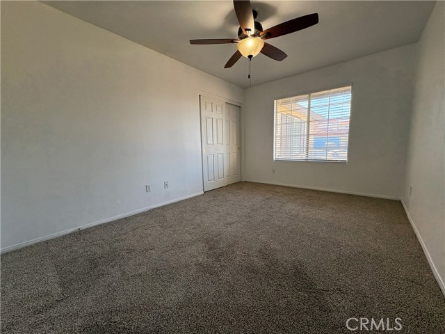 Detail Gallery Image 10 of 12 For 37050 Casa Verde Dr, Palmdale,  CA 93550 - 3 Beds | 2 Baths