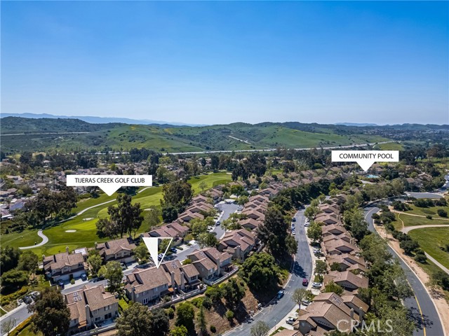 7 Cascada, Rancho Santa Margarita CA: https://media.crmls.org/medias/3fc79528-94d1-400a-90a8-6adf810d2d7f.jpg