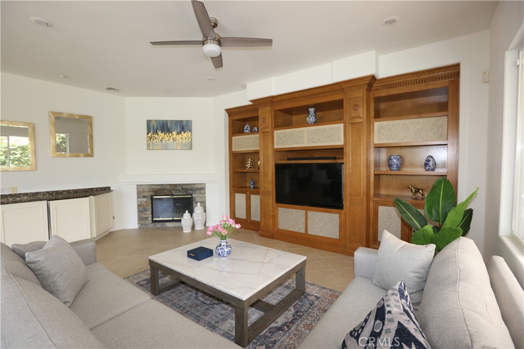 MLS #GD25254199 image #25