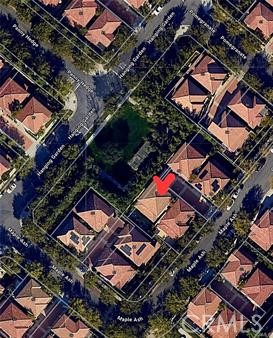 73 Maple Ash, Irvine CA: https://media.crmls.org/medias/3fc7d83c-799e-446c-87ad-72a2f96bda47.jpg