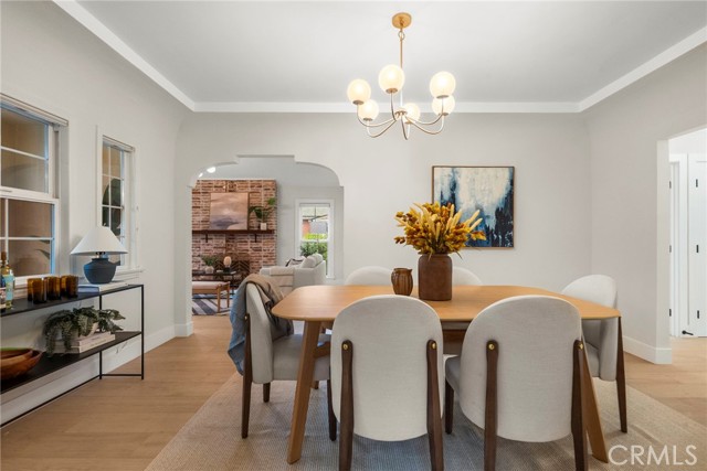 Detail Gallery Image 16 of 46 For 2928 11th, Los Angeles,  CA 90018 - 3 Beds | 2 Baths